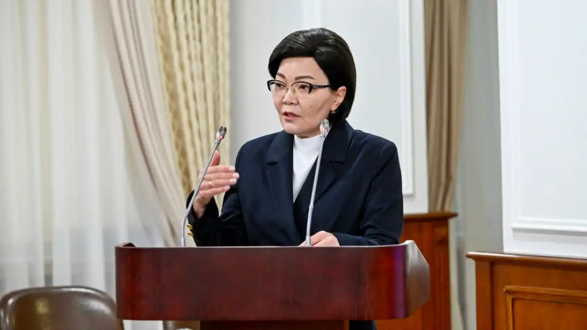 Светлана Жакупова освобождена от должности министра труда