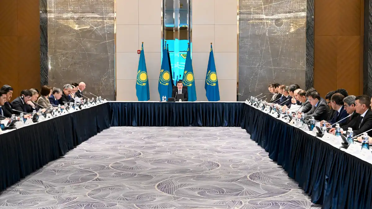 Правительство открыто к конструктивному диалогу с инвесторами во всех сферах – Бектенов