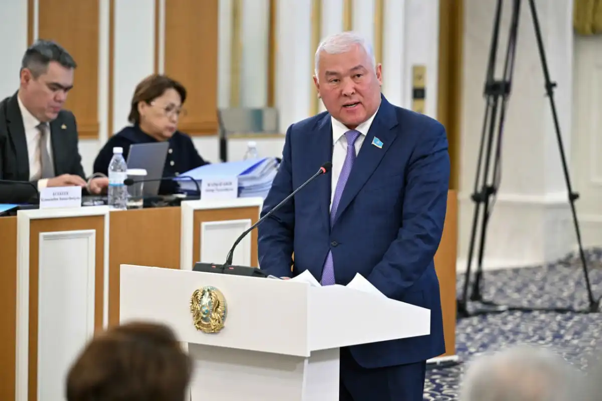 В проект Конституции внесены изменения касательно понятия и названия референдума – Мурат Абенов