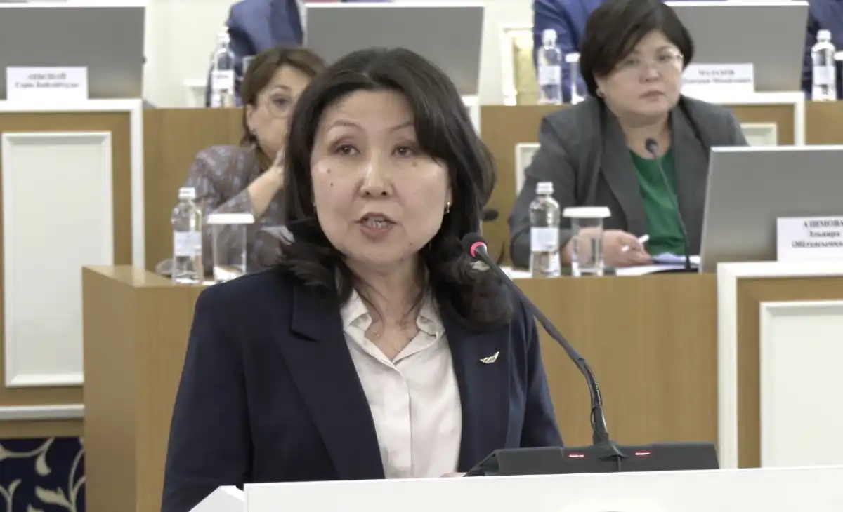 Айгуль Садвакасова: Конституция закрепляет приоритет человеческого капитала, науки и инноваций