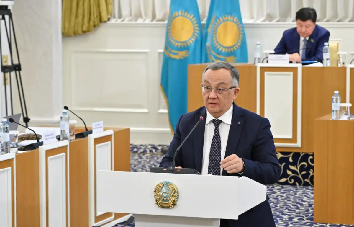 «Проект новый Конституции совпадает с тем, что мы слышим от людей труда» – глава Федерации профсоюзов