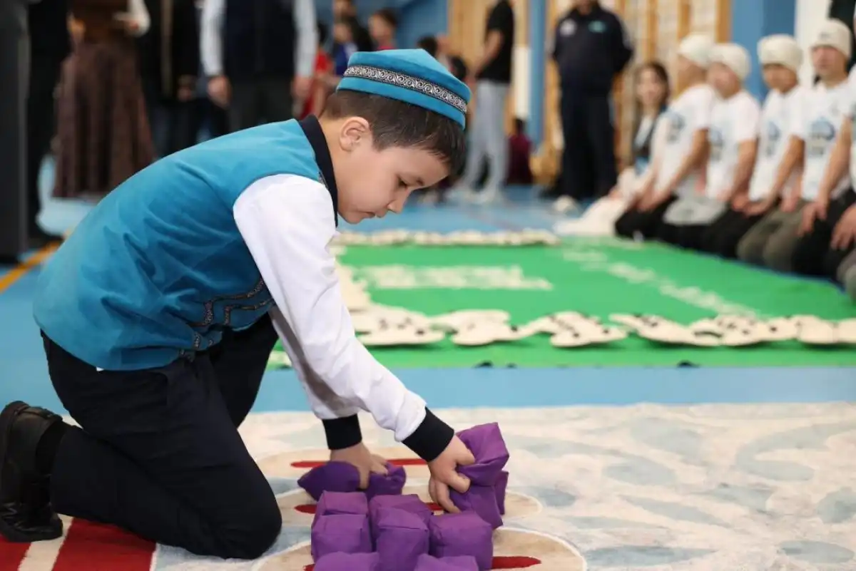 В Астане проходит Международный фестиваль детских игр тюркского мира