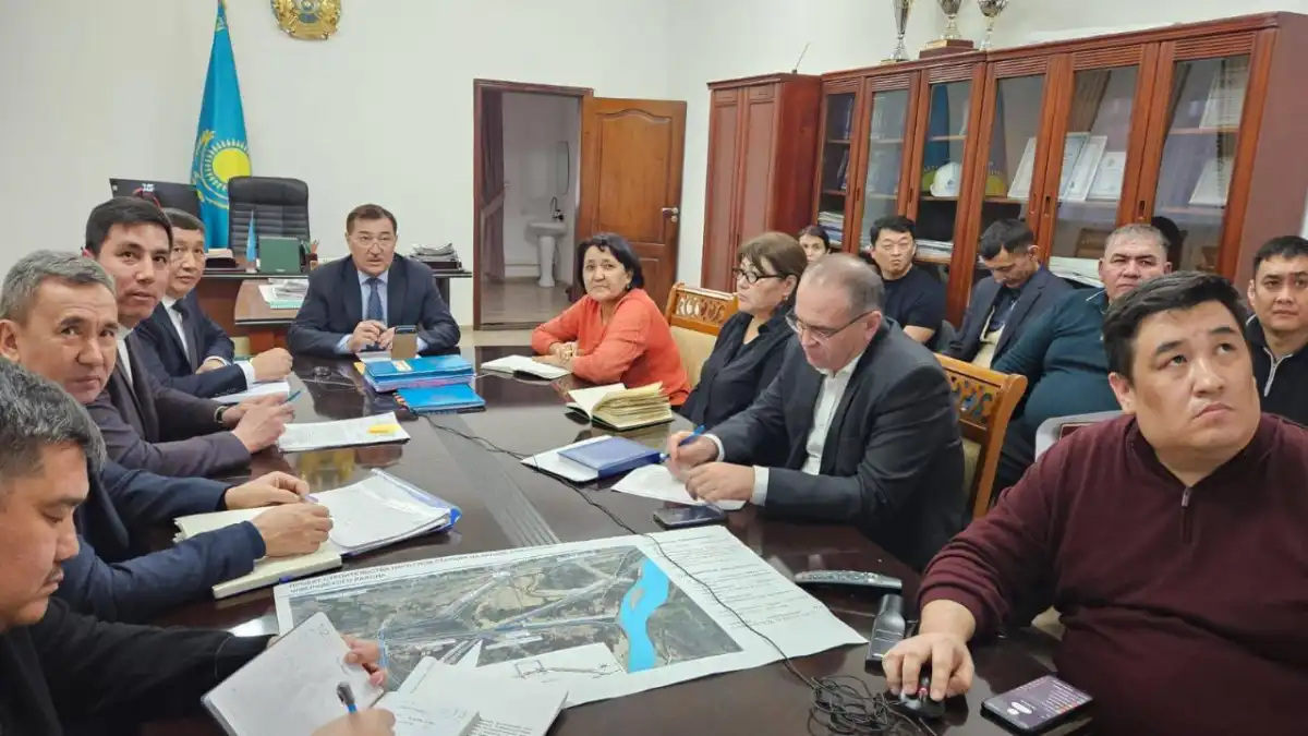 В филиалах «Казводхоза» обсуждают проект новой Конституции