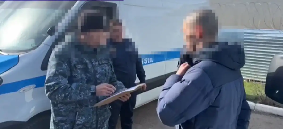 350 млн тенге ущерба: подозреваемого экстрадировали из Кыргызстана в Казахстан