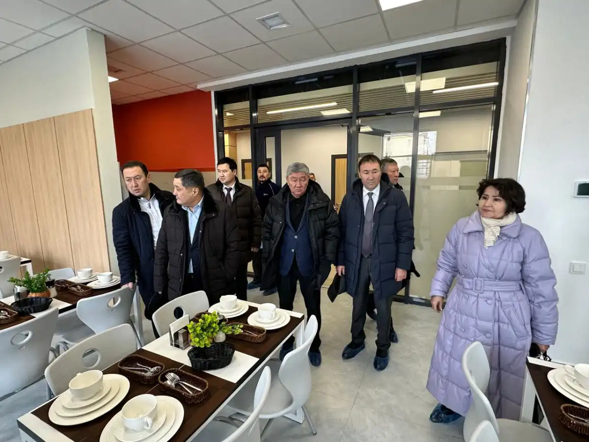 Депутаты столичного маслихата провели выездное совещание