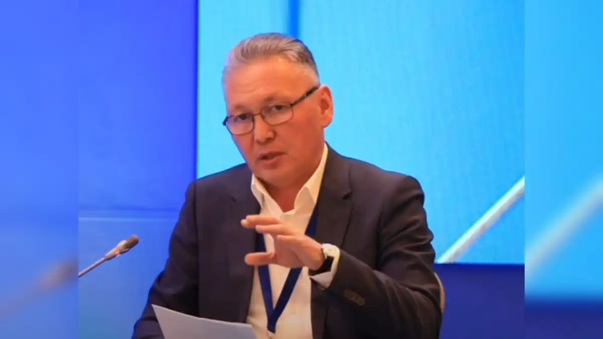 Ерлан Смайлов: Качество законодательства – ключ к эффективной реализации Конституции