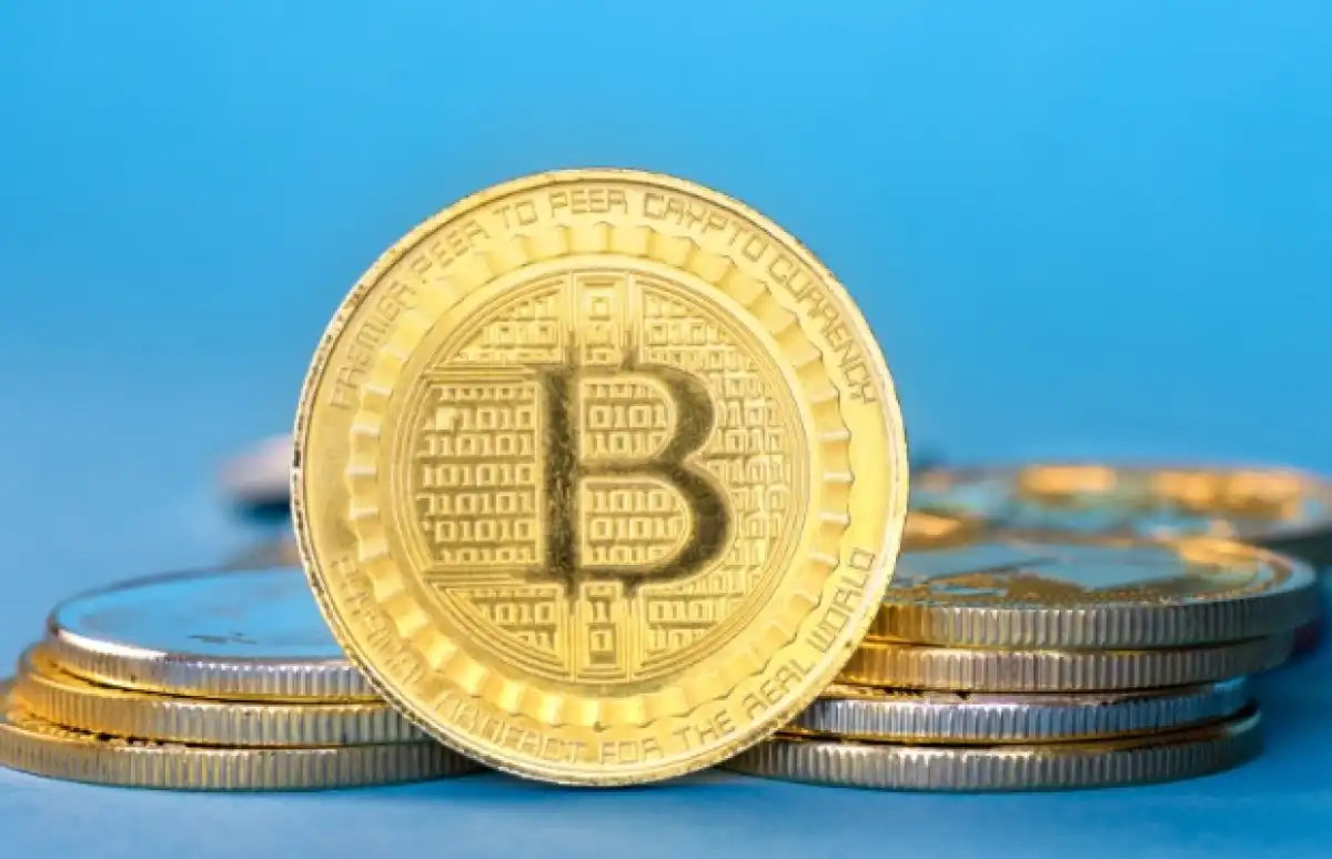 На более чем 10 млн тенге «купила» крипту казахстанская пенсионерка