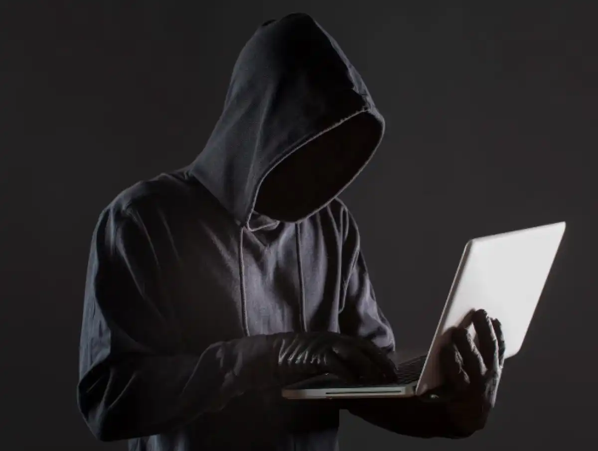 «Бесплатные акции» банка обошлись в более чем 18 млн тенге казахстанке