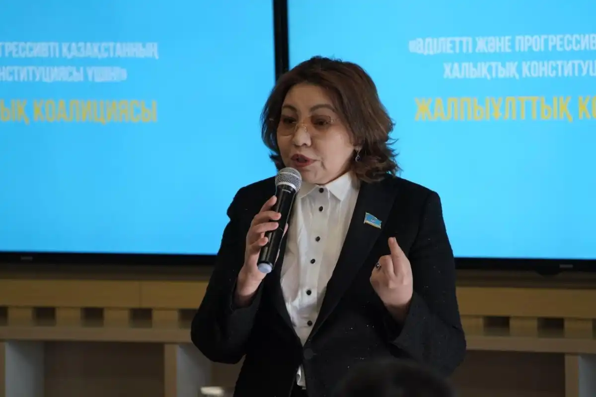 Бибигуль Жексенбай встретилась с параспортсменами в Астане