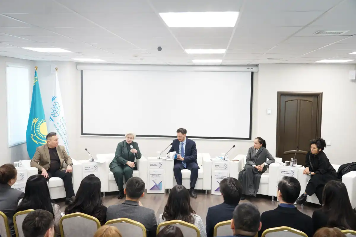 Вице-президент, Курултай и экоповестка: детали проекта новой Конституции обсудили в КИСИ