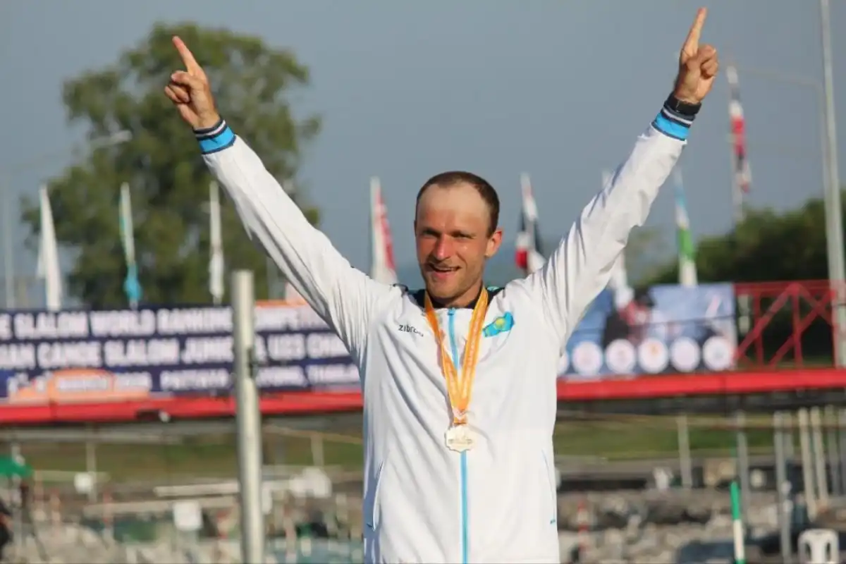 Казахстан завоевал золото на рейтинговом турнире по гребному слалому