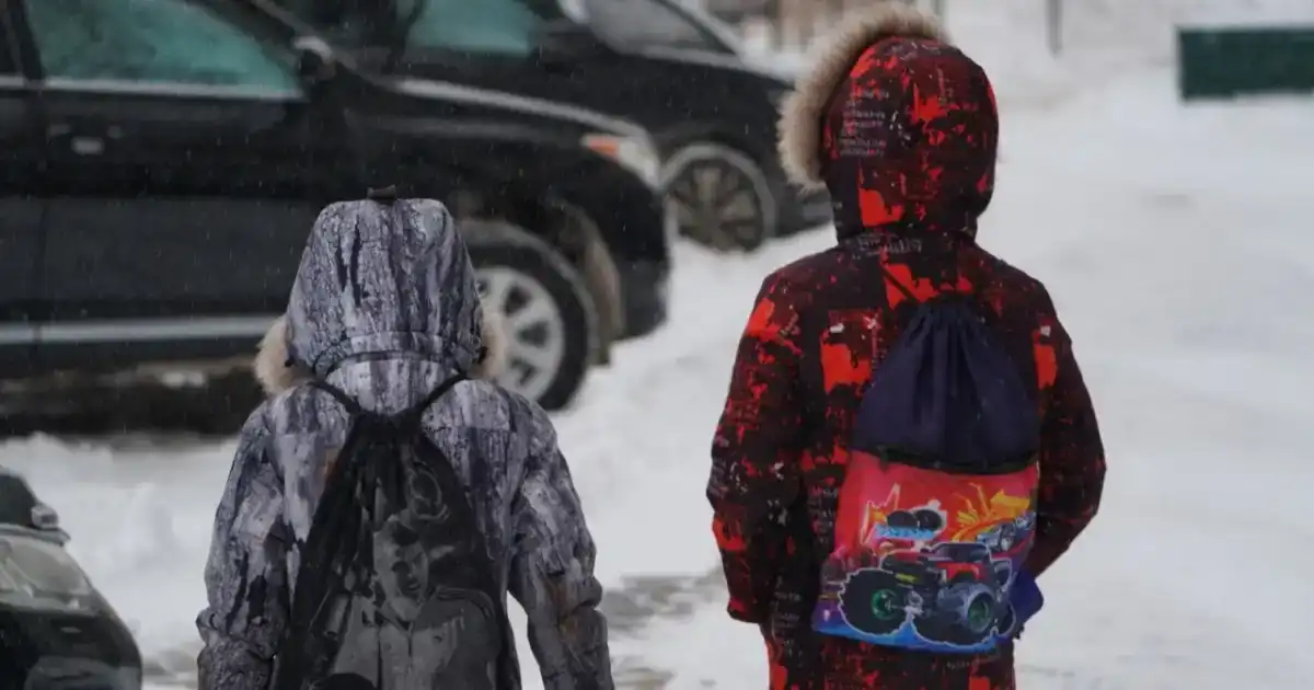 Вторую смену младшеклассников отправили на дистанционку в Астане