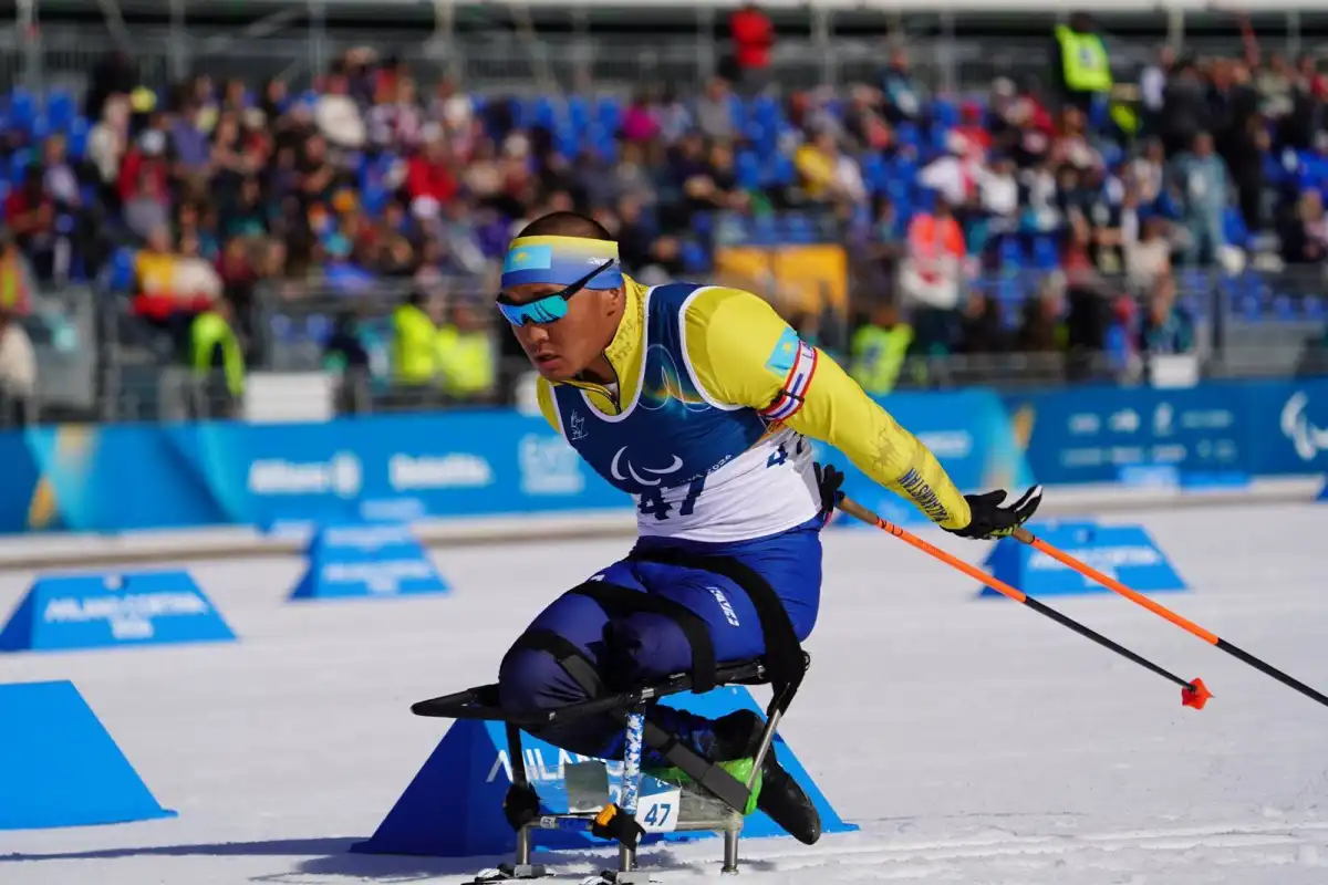 Казахстан выиграл первую медаль зимней Паралимпиады-2026