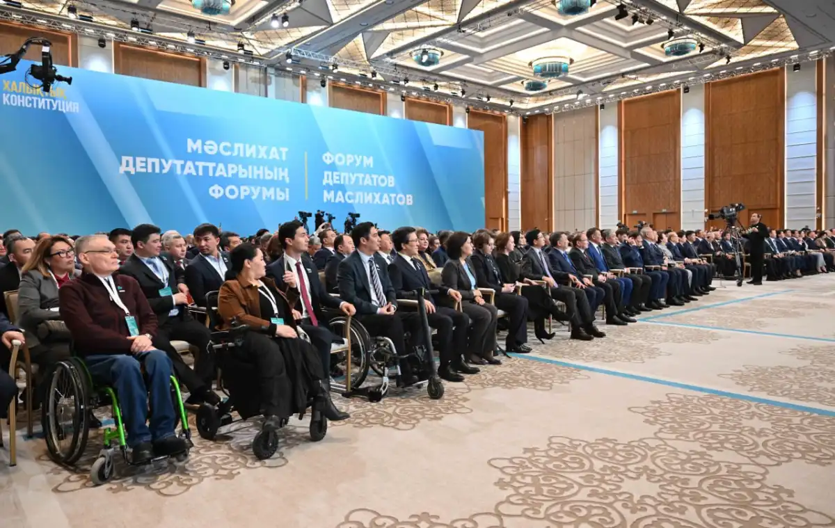 Президент предложил ввести ротацию для председателей маслихатов