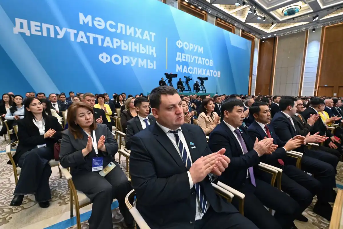 Токаев сравнил разделы о Президенте и защите прав человека проекта новой Конституции