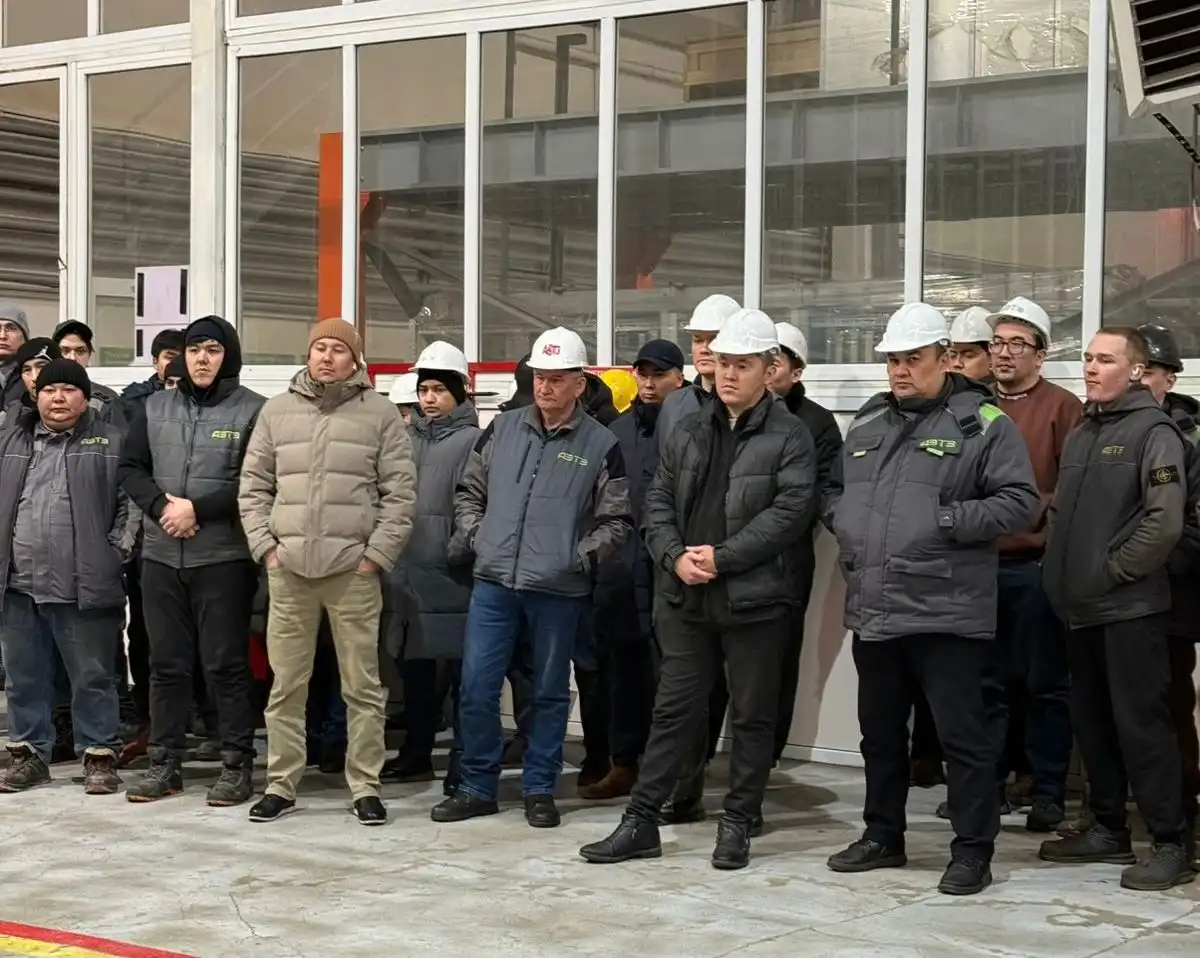 В Астане проходят встречи с трудовыми коллективами для обсуждения проекта новой Конституции и предстоящего референдума