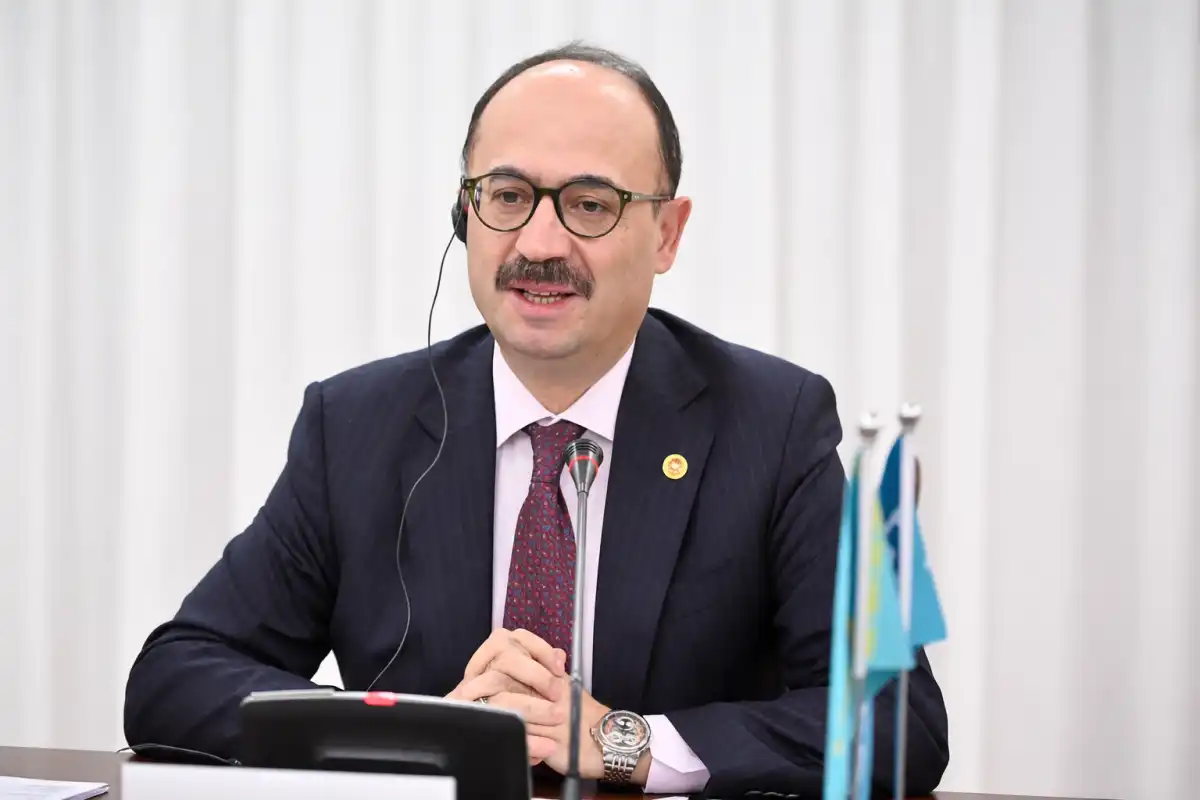 Наблюдатели ТюркПА отмечают высокий уровень организации референдума в Казахстане