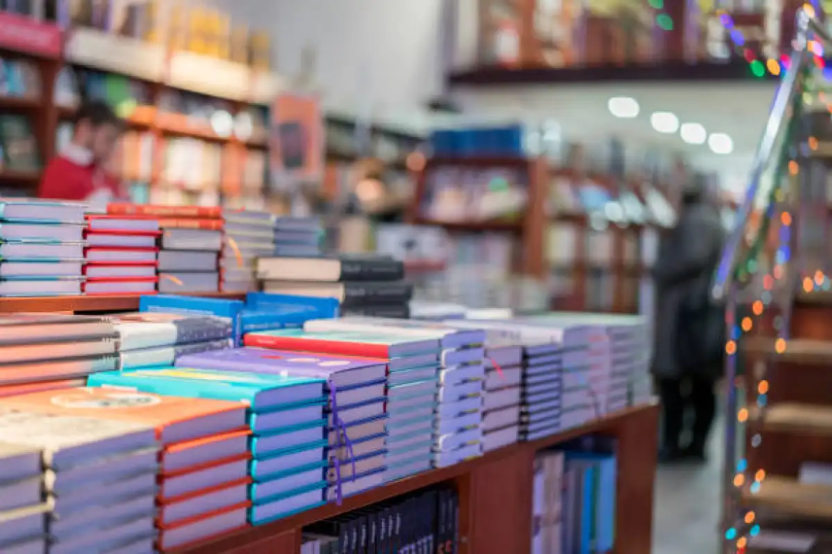 Школьные учебники для всех классов обновят в Казахстане