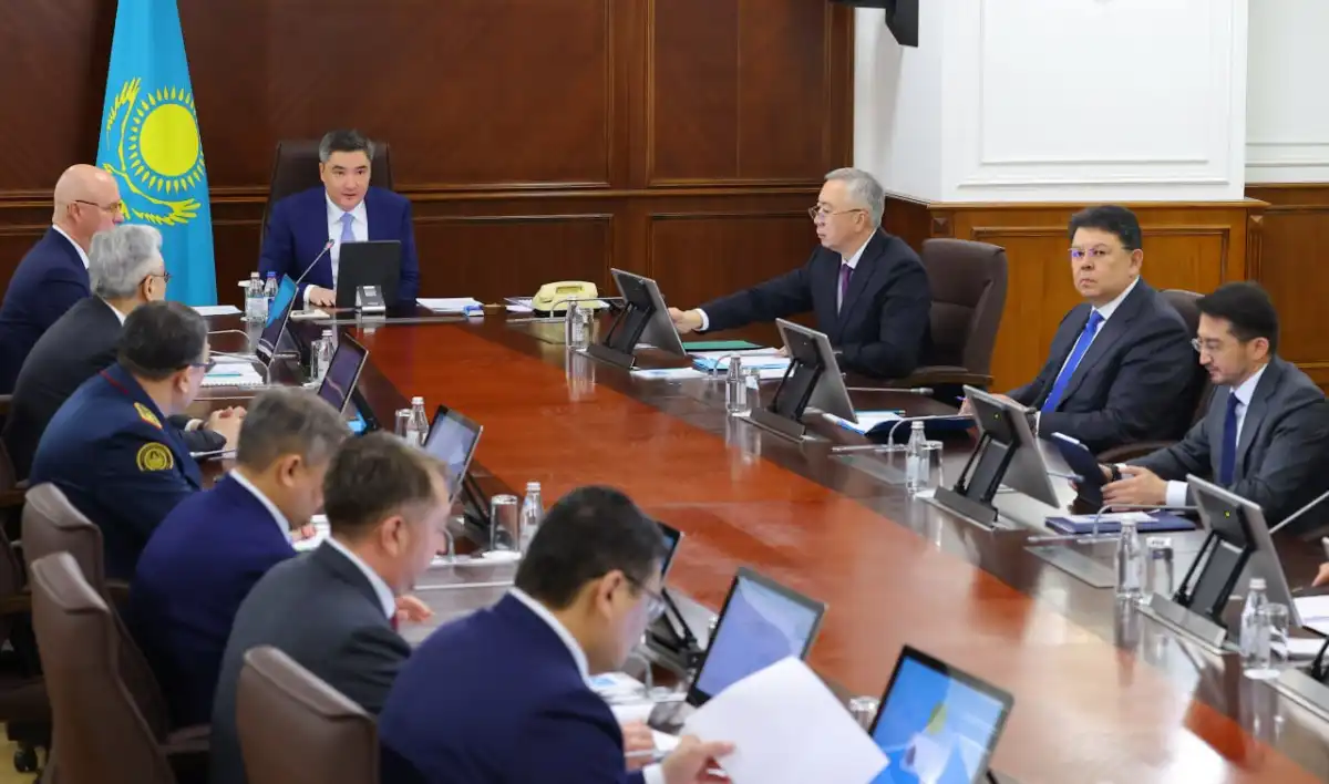 Реализация новой Конституции: Премьер-министр озвучил задачи для профильных министерств