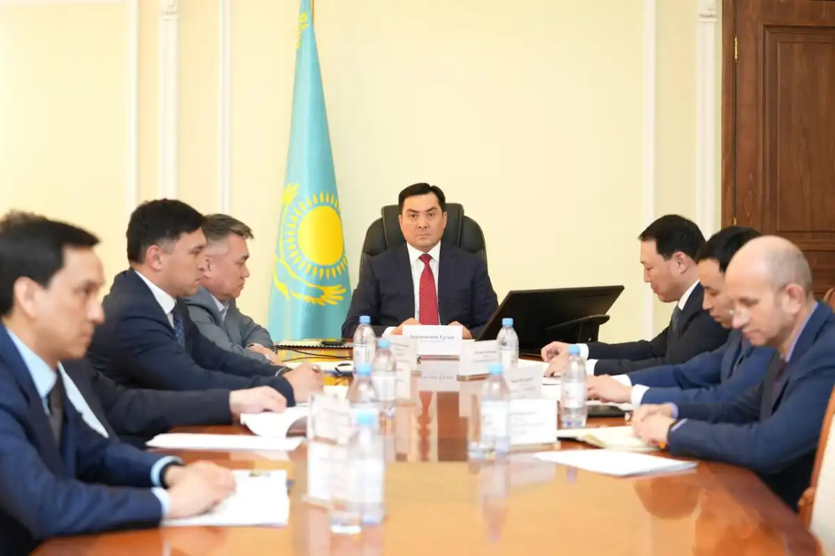 Глава Минэнерго потребовал вывести 10 ТЭЦ из «красной зоны»