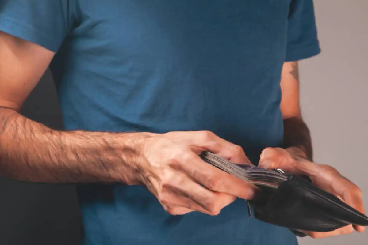 Алматинец с доходами свыше 1 млн тенге уклонялся от выплат детям