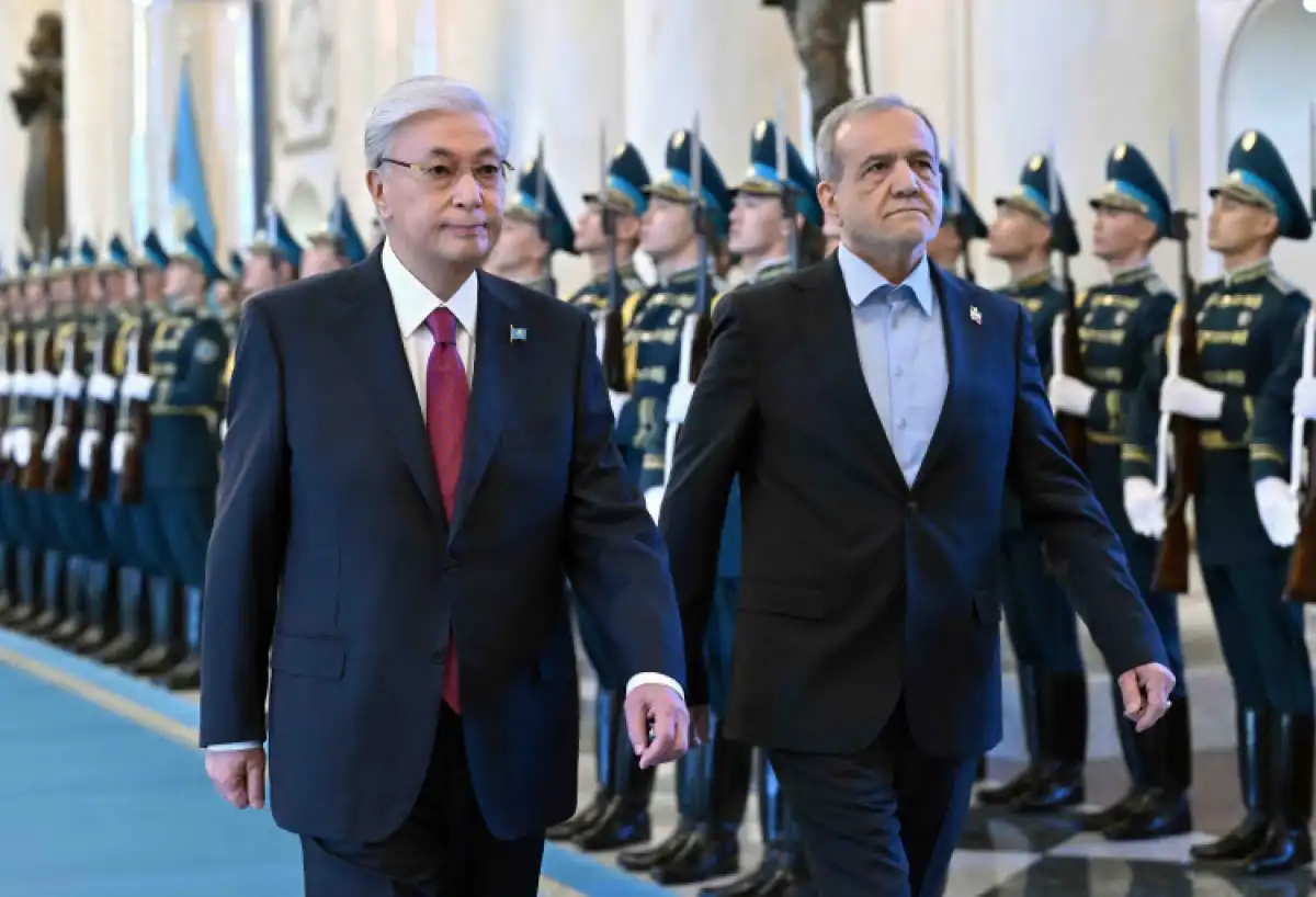 Президенты Казахстана и Ирана обменялись поздравлениями