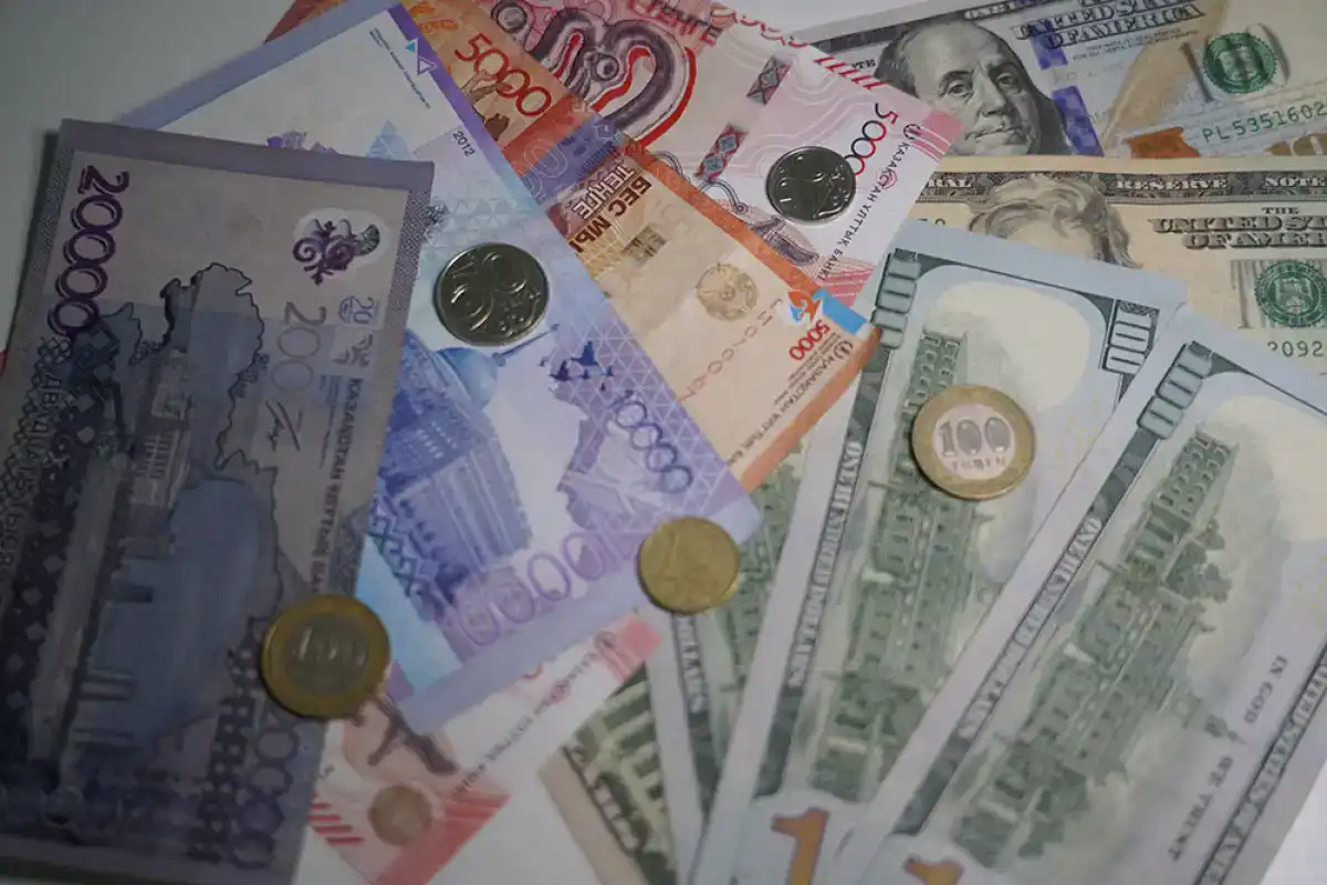 Курс валют в обменниках Астаны на 23 марта