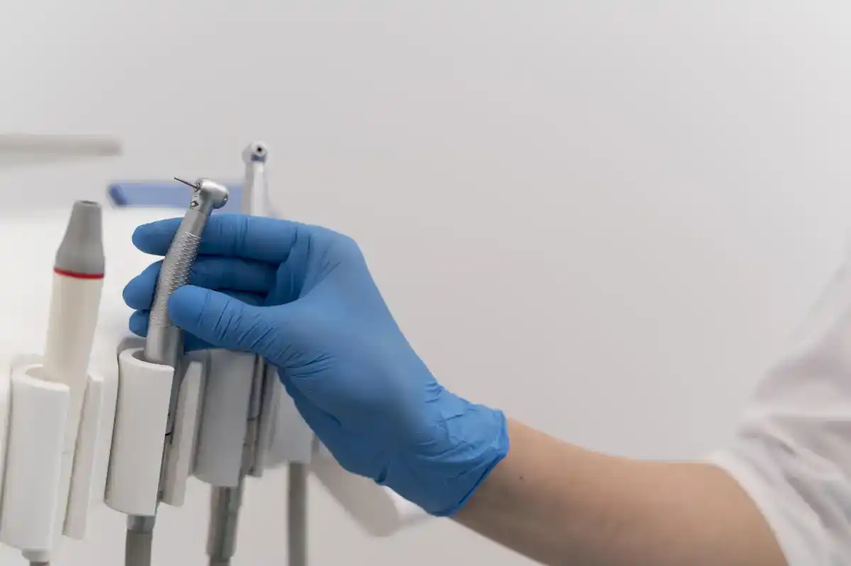 В Казахстане проверили стоматологии: 174 клиники прекратили работу