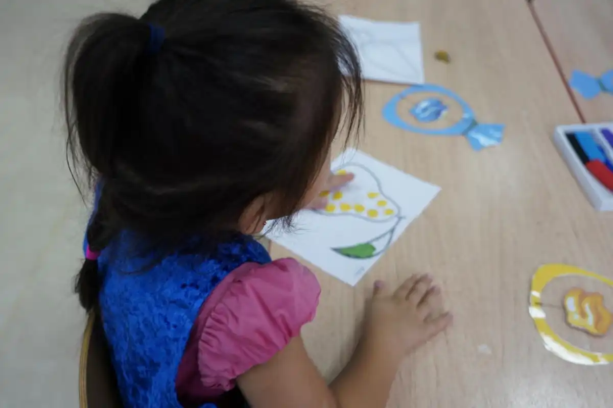 Продлен срок пилотного проекта по ваучерному финансированию детских садов