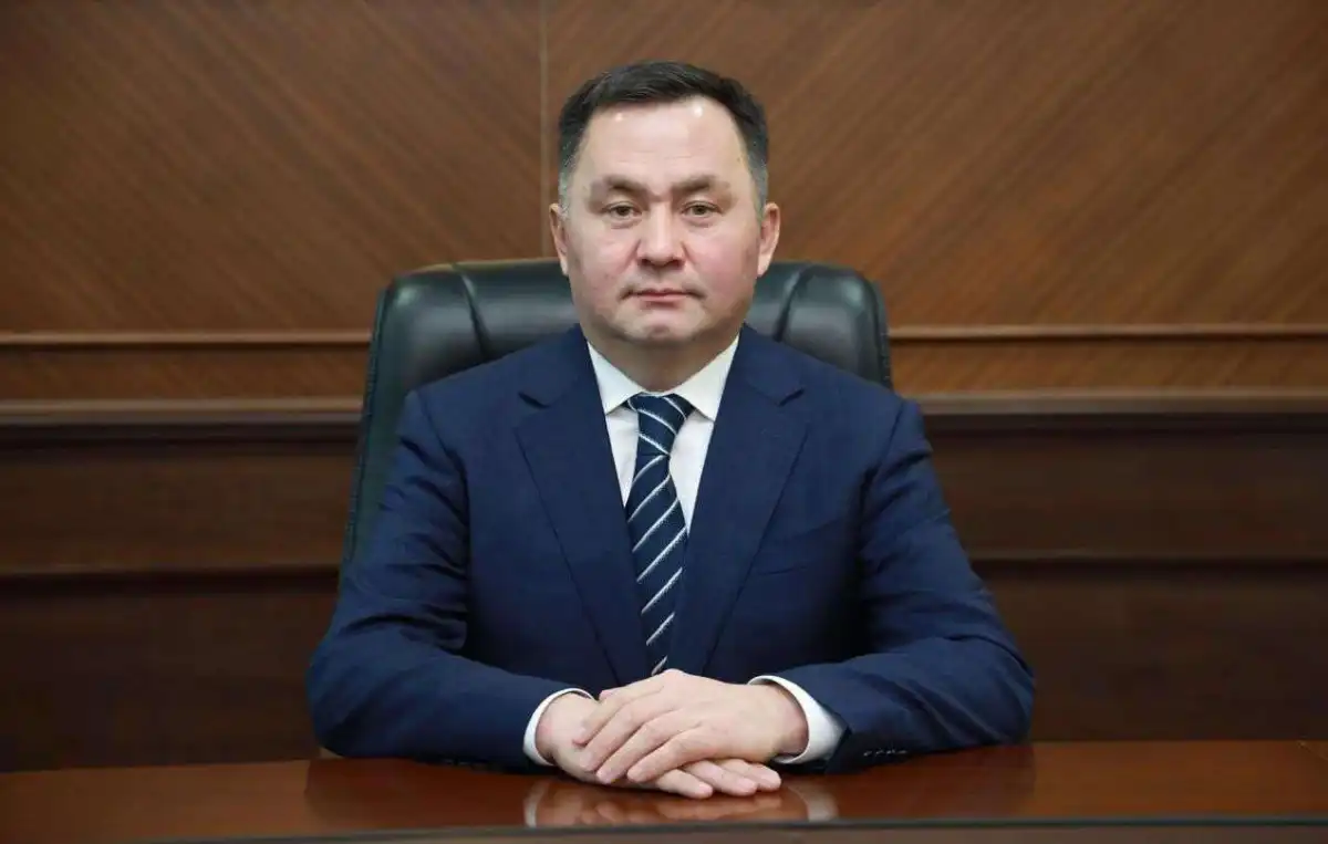 Правовой неопределенности не будет – Мергалиев о новой жилищной норме в Конституции