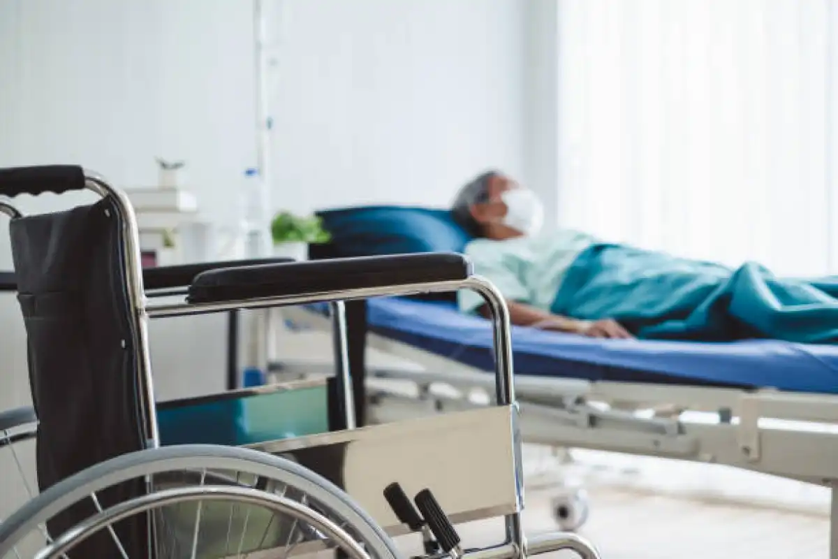 Россиянин с параличом не будет депортирован из Казахстана