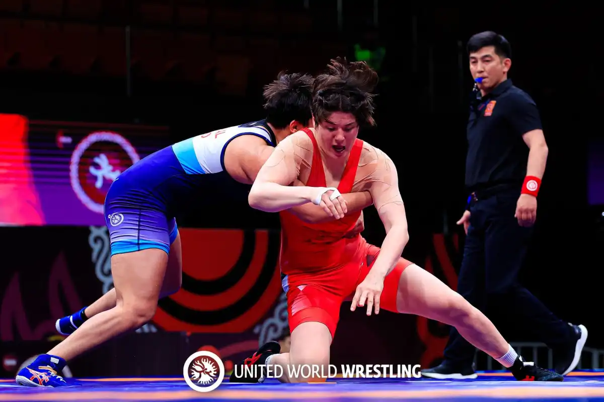 Казахстанка завоевала бронзу чемпионата Азии по борьбе в Кыргызстане