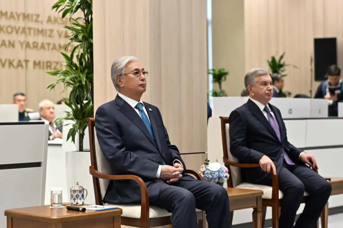 Главы государств Казахстана и Узбекистана посетили Ситуационный центр в Бухаре