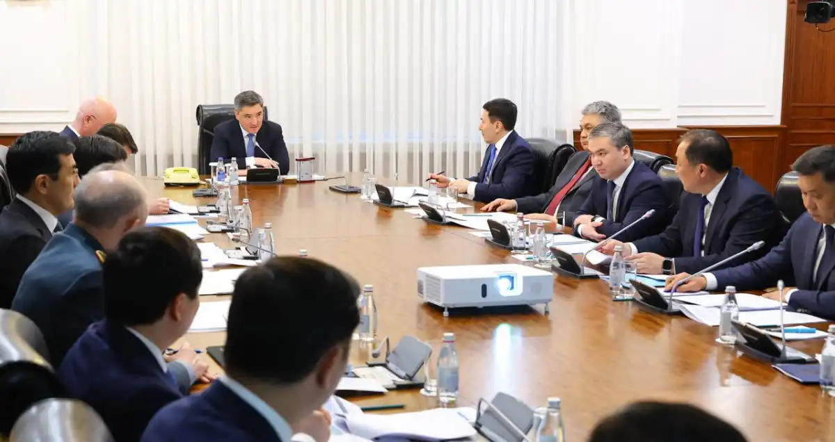 Бектенов поручил ускорить модернизацию транспортной инфраструктуры