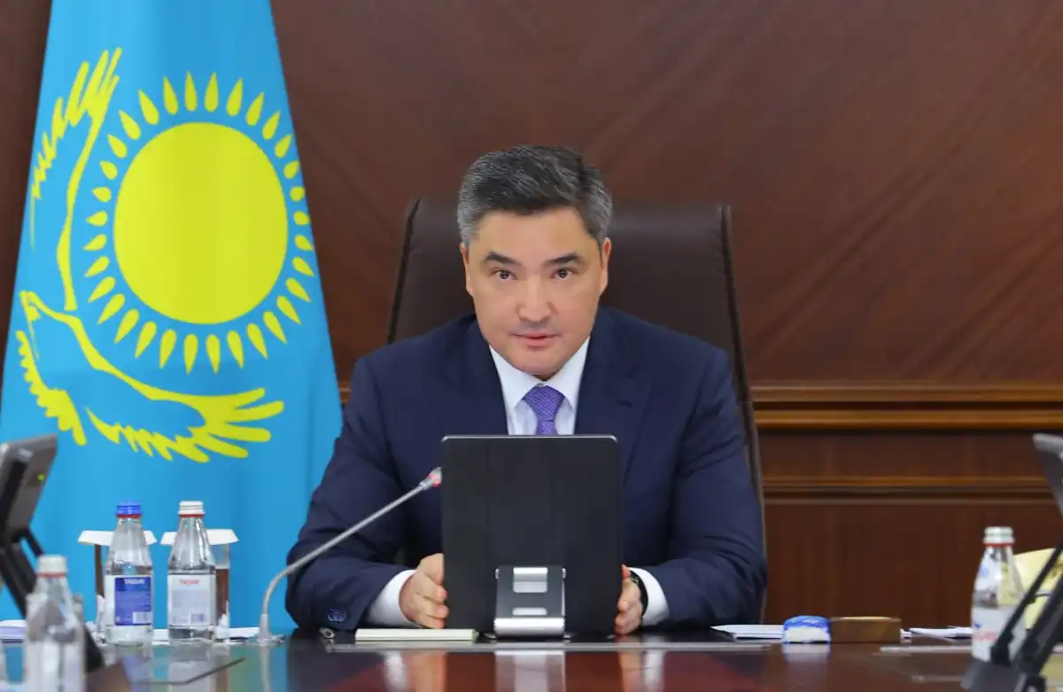 Бектенов – чиновникам: Давно пора прекратить пустые разговоры