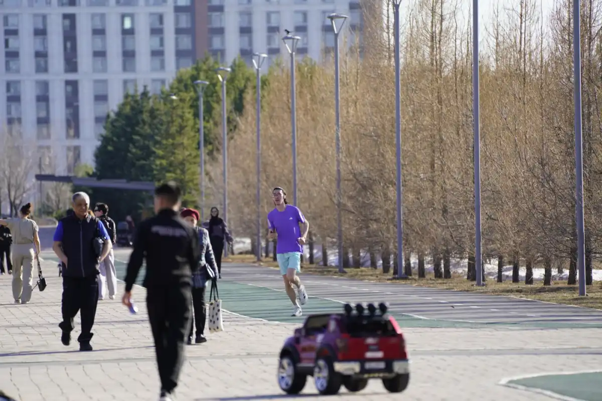 Сильный ветер и дождь прогнозируют в Астане