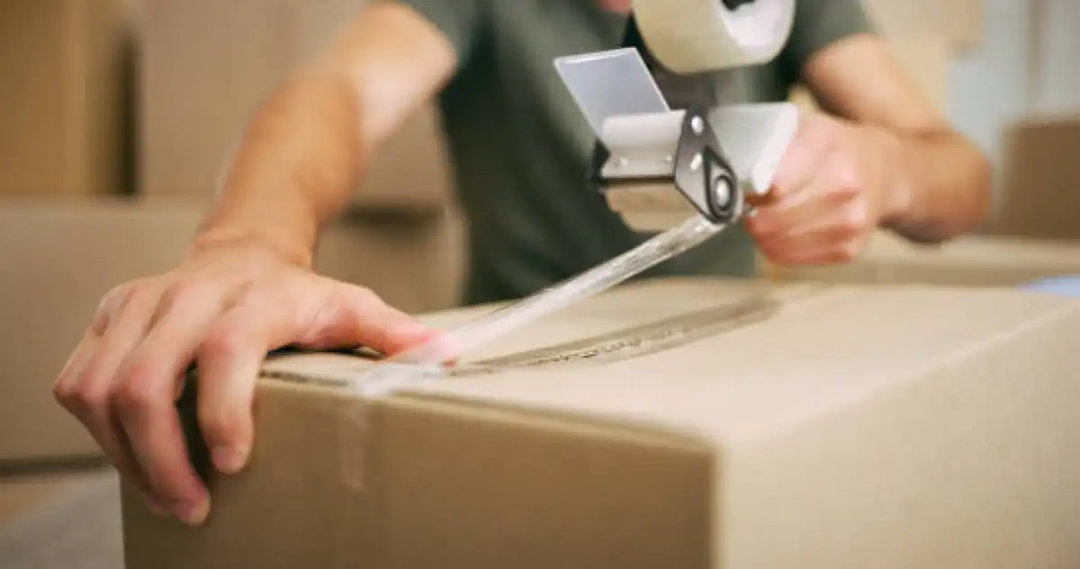 Недостачу на 102 млн тенге «прикрывала» скотчем заведующая в Павлодаре