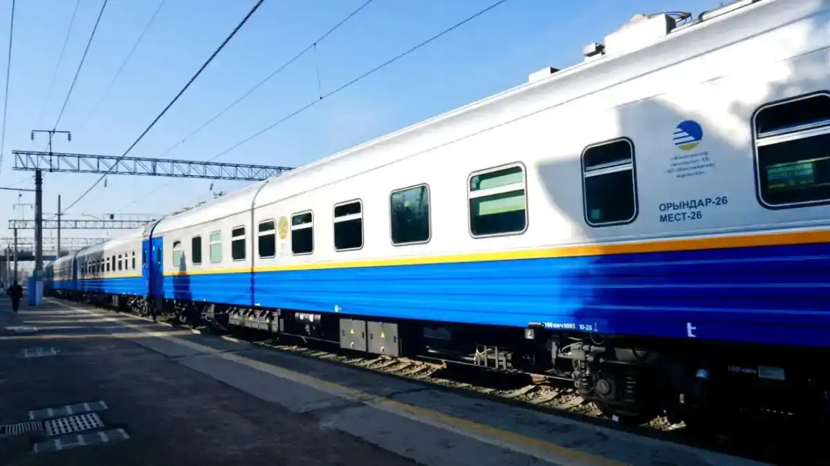 Спецвагоны для людей с особыми потребностями внедрят на ж/д составах в Казахстане