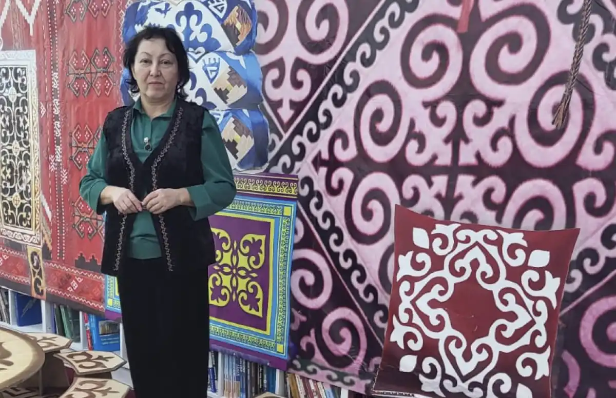 «Горящие глаза детей – лучшая награда»: столичный библиотекарь о любви к книгам и своей профессии