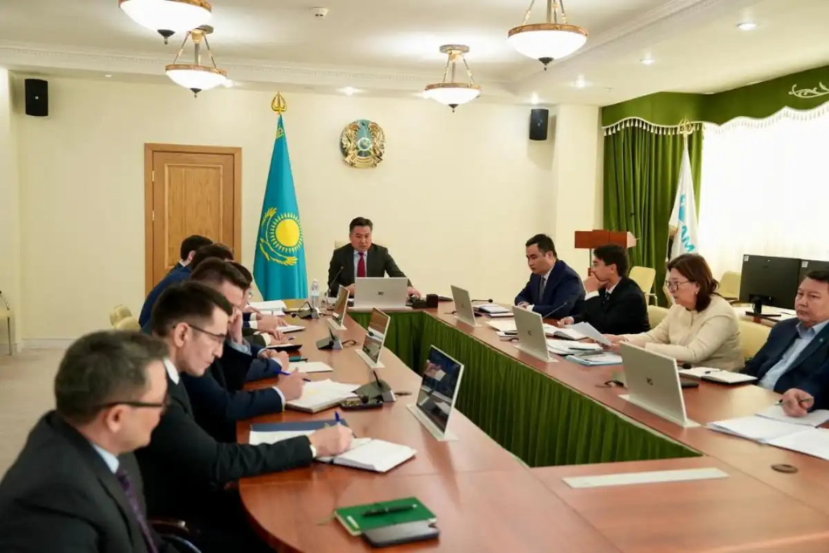 Ответы работающих подростков впечатлили Минтруда