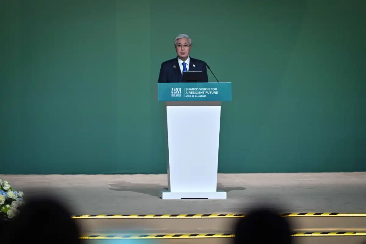 Токаев выступил на пленарном заседании Регионального экологического саммита