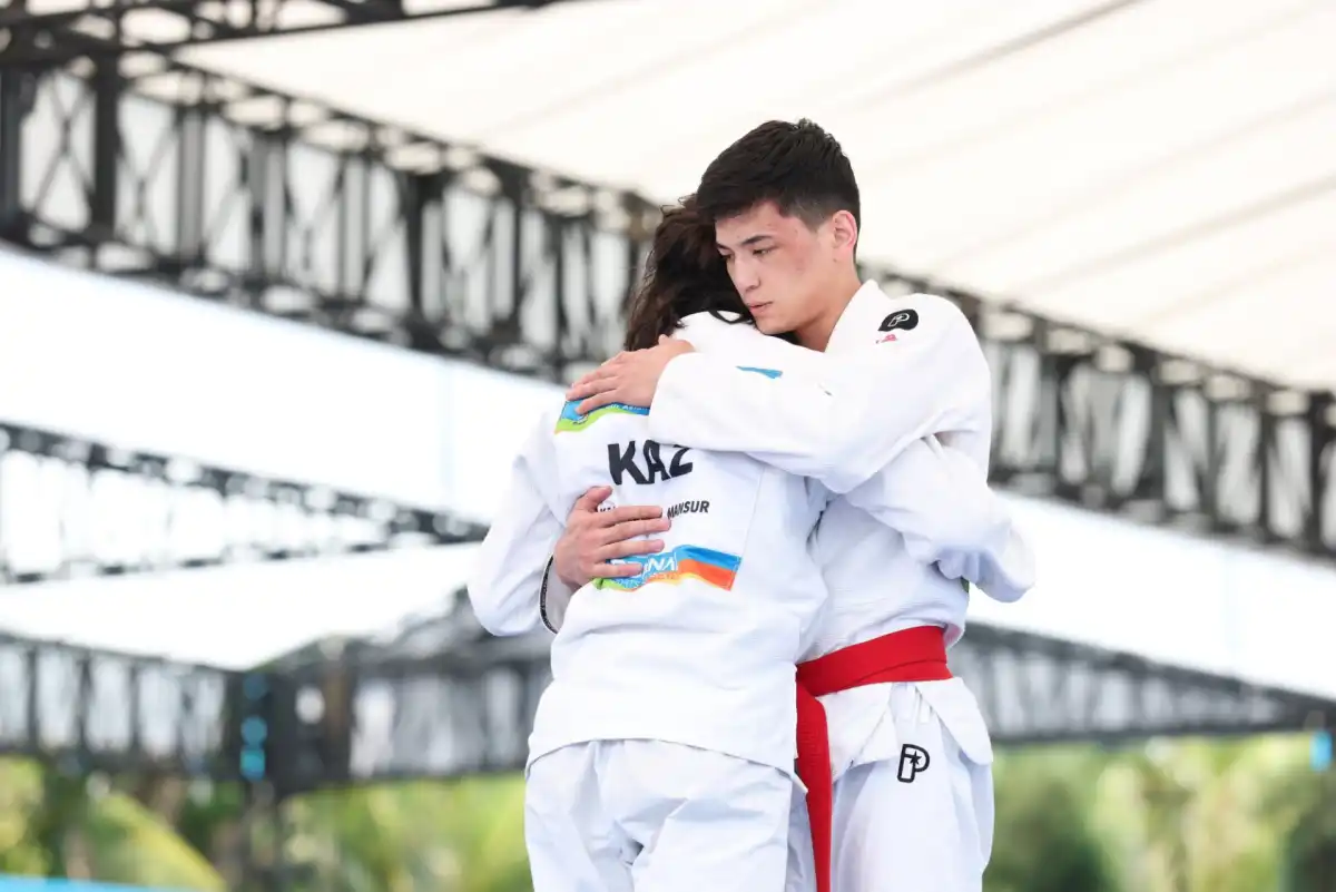 Джитсер Батыр Тенизбай принес Казахстану первую медаль Азиатских пляжных игр