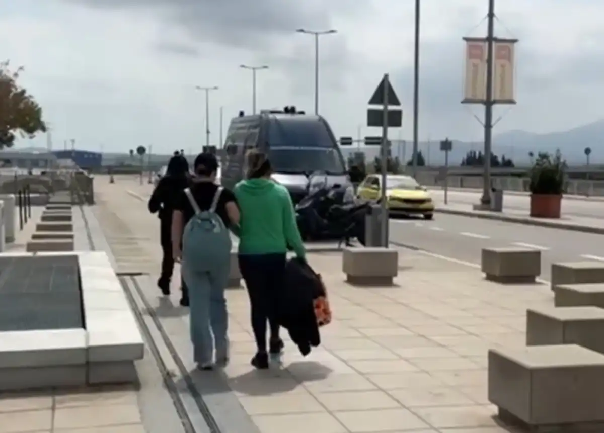 Бухгалтер пустилась в бега с 230 тысячами долларов алматинского бизнесмена