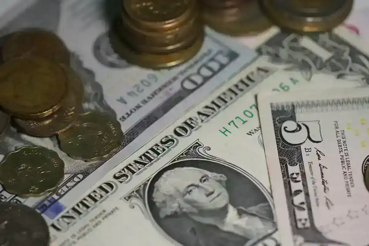 Курс валют в обменниках Астаны на 25 апреля