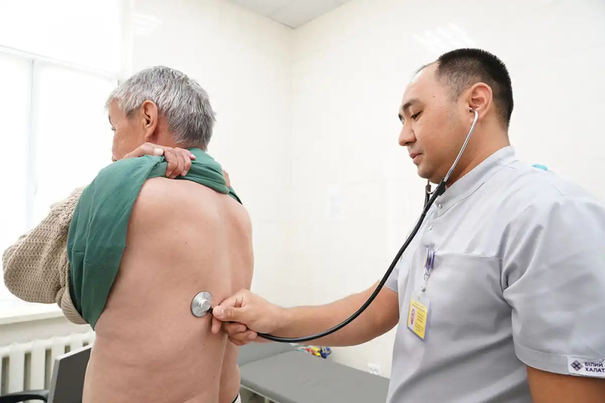 Использовать ИИ для сокращения очередей к врачам предлагают в Казахстане