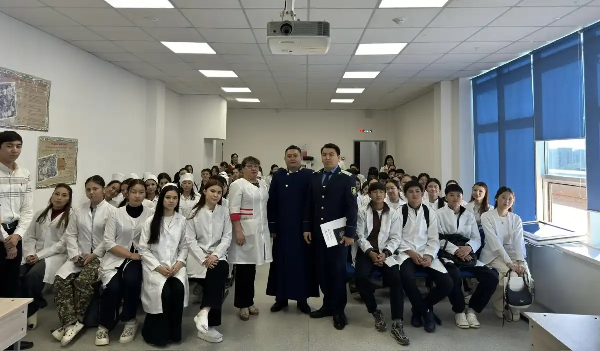 «Закон и порядок» в колледже «Томирис» студенты провели имитационное судебное заседание