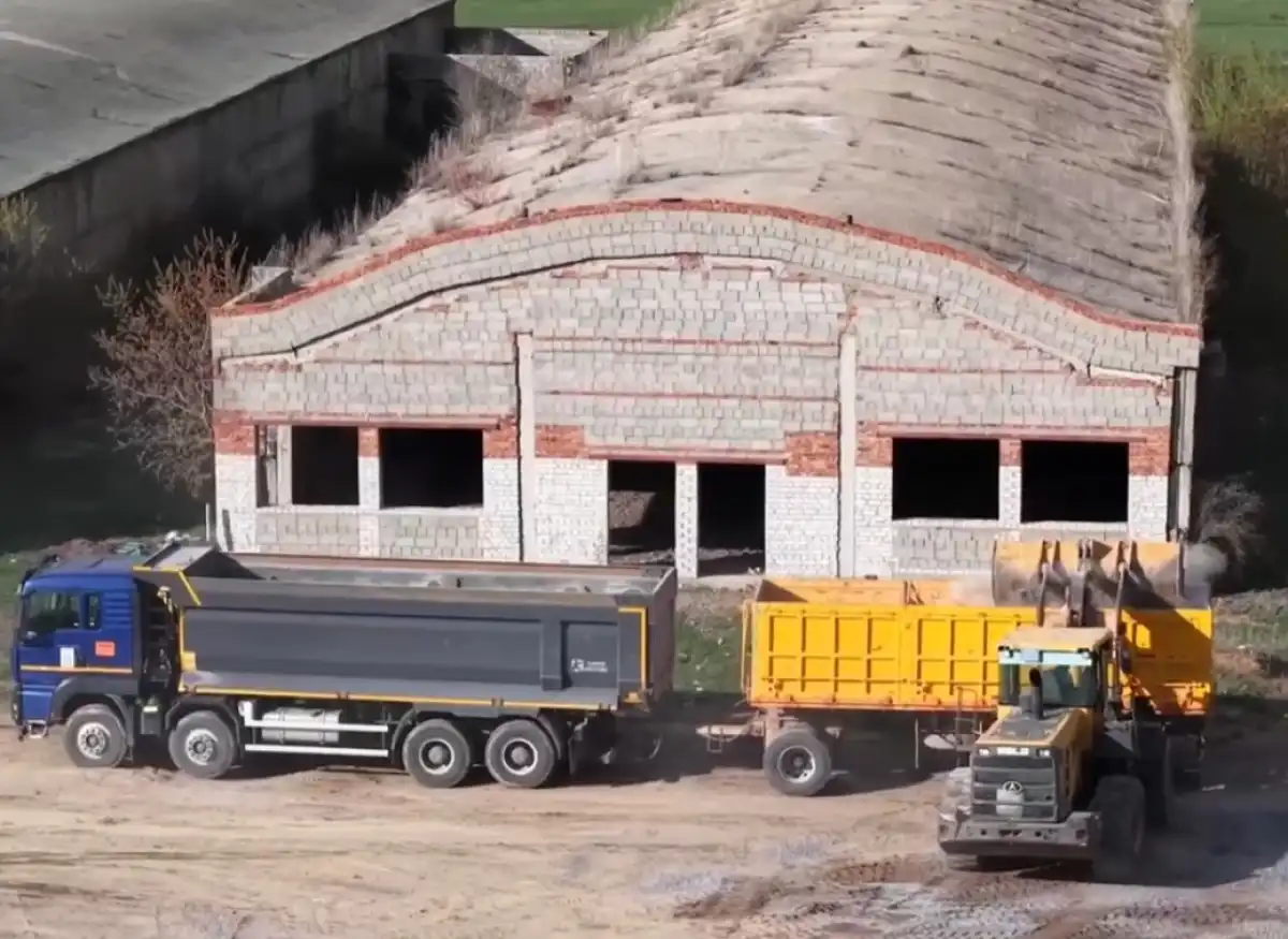 На более чем 90 млн тенге оштрафовали самосвалы в Астане