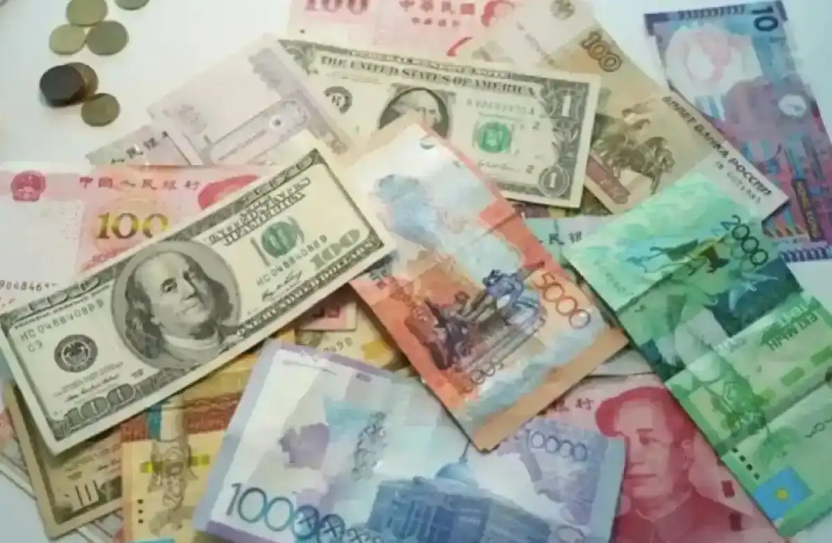 Курс валют в обменниках Астаны на 2 мая