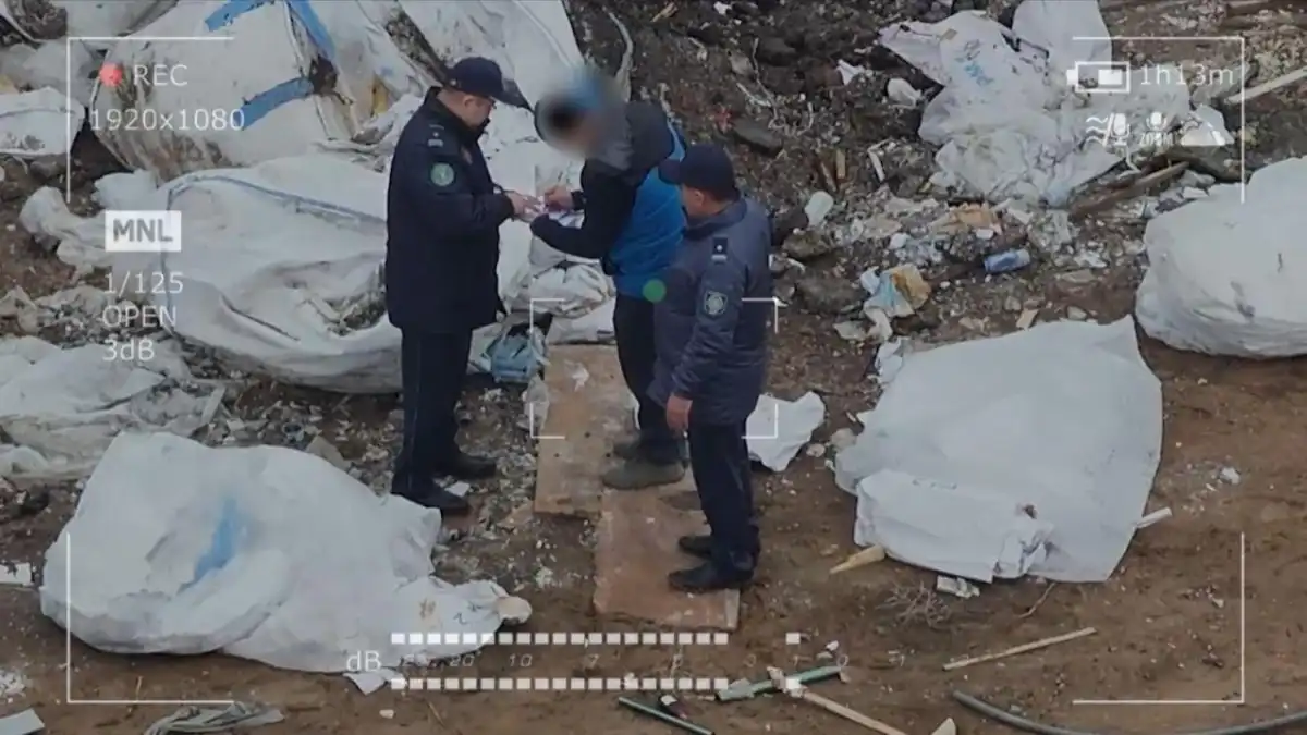 Дроны помогают полиции выявлять нарушителей, загрязняющих улицы Астаны