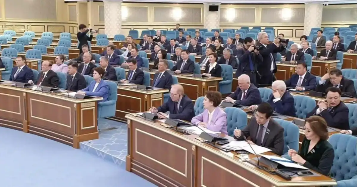 Парламент одобрил в первом чтении проект Конституционного закона «О Курултае Республики Казахстан и статусе его депутатов»